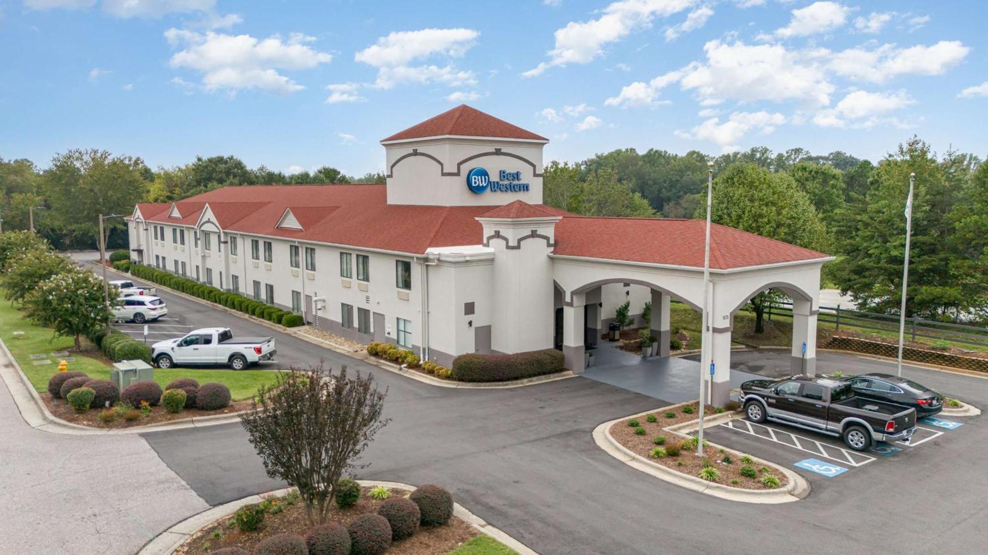 Best Western Кернерсвилл Экстерьер фото