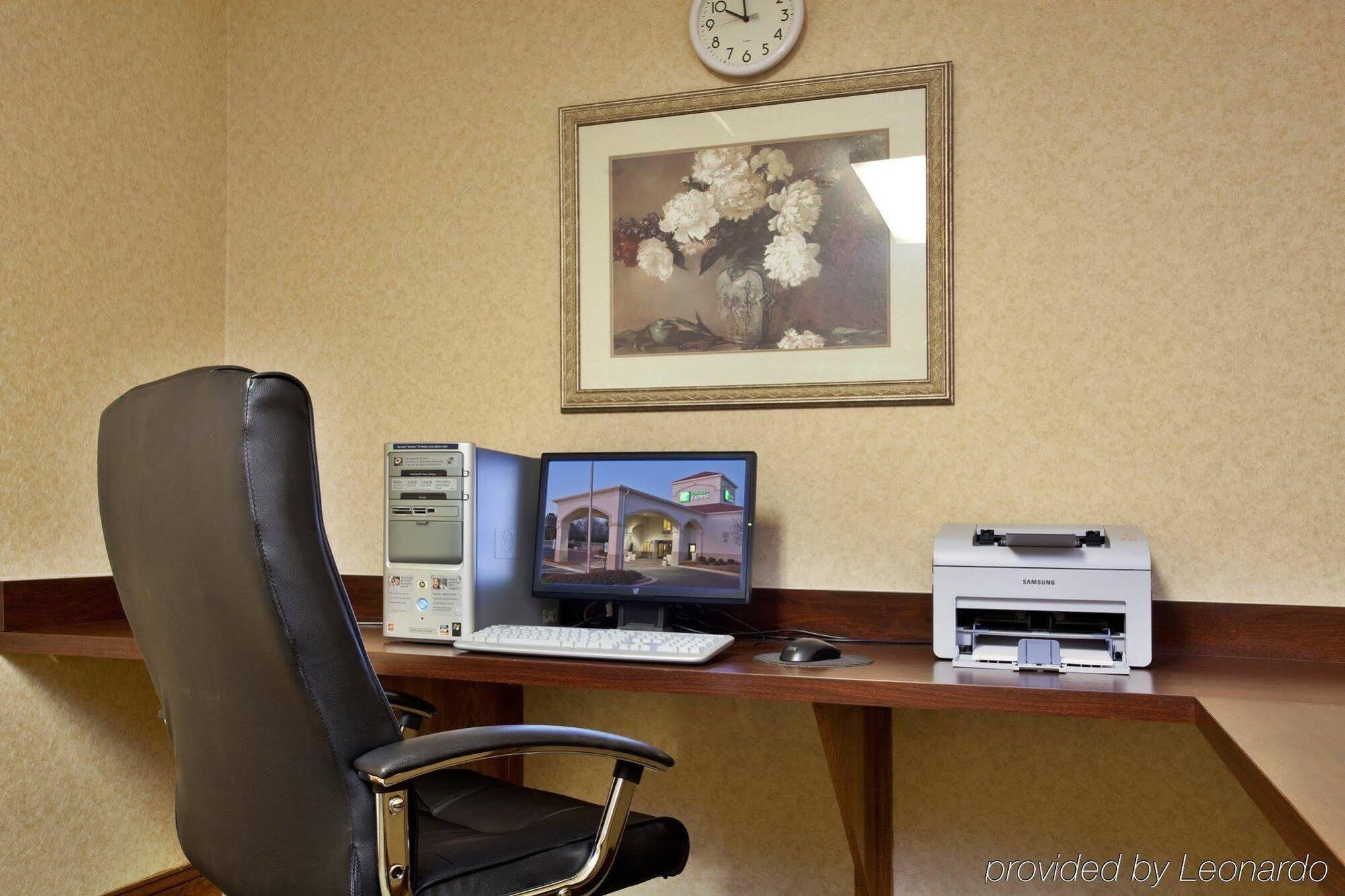 Best Western Кернерсвилл Экстерьер фото